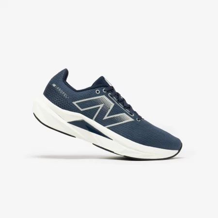 Мъжки обувки за бягане new balance fuelcell propel v5, сини